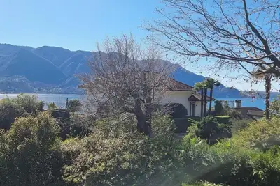 Image de Cozy villa with unique view of the whole of Lake Maggiore Animals welcome