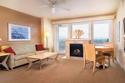 Image de Resort with mobility accessible 1 bedroom in cool Seaside.