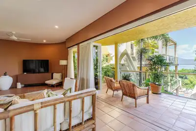 Image de 7 Hill Villa Port Douglas with incredible ocean views