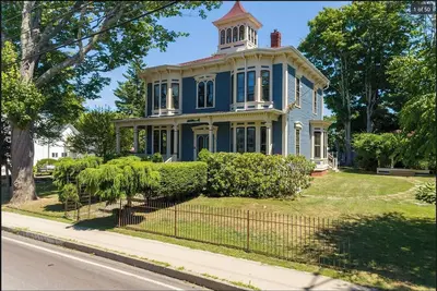 Image de Charming Victorian Estate with Ac, WiFi with water views in East Boothbay