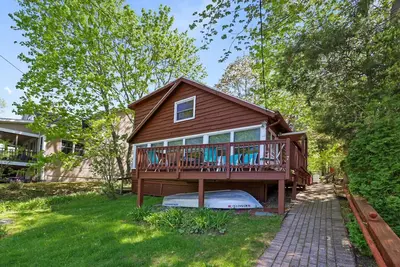 Image de Grandma's Cottage on The Bowl