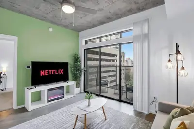 Image de Centric 1br |In Heart of Dtphx|Free Garage Parking