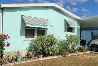 Image de Charming 2-bedroom mobile home with Ac, WiFi in the Premiere & Peaceful Lakeland