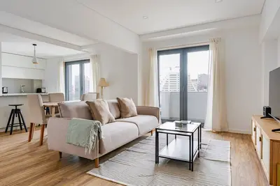 Image de Blueground | Alvalade, balcony, nr Gulbenkian