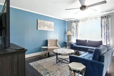Image de Brilliant 4-bedroom house in Fayetteville with Ac, WiFi, and no cleaning fees.