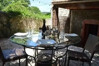 Image de Gîte Ardèche Sud Aubenas 07\nAnimaux de compagnie acceptés!