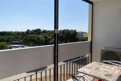 Image de Studio vue parc avec climatisation