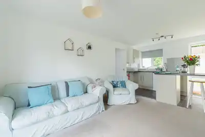 Image de Merveilleuse maison de vacances privée pour 4 personnes avec Wifi, Tv, patio et parking