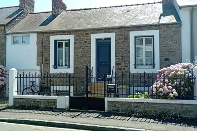 Image de Maison de ville avec jardin, proximité plage, quartier Paramé à Saint-Malo