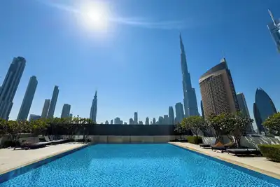 Image de High Floor Burj Views over Dubai Mall