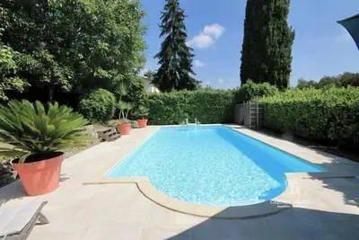Image de Belle et spacieuse villa - piscine - jardin