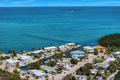 Image de Grassy Key Waterfront Home