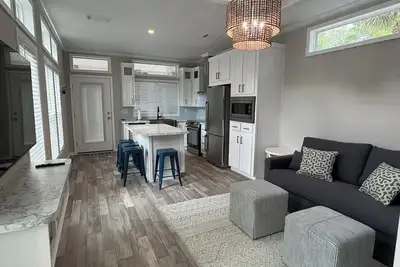 Image de Perfect tiny home escape, newly built in 2025 located at Salt Springs Resort