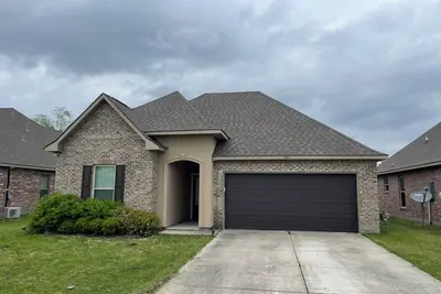 Image de Delightful Dianne: 3-bedroom home in charming Lake Charles