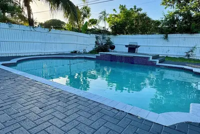 Image de Charming 2-bedroom house in wonderful Hollywood with Ac