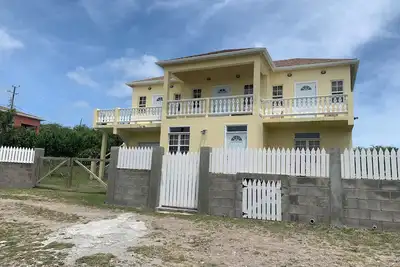 Image de Charming 1-bedroom apartment with WiFi, Ac in gorgeous St. John's Parish