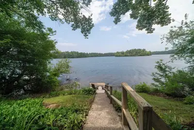 Image de Lakefront Family Escape 3br Retreat wFirepit & Scenic