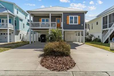 Image de Spacious 4-bedroom house in Tremendous Carolina Beach with WiFi, Ac