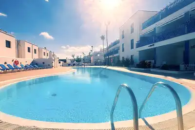Image de Bel appartement avec piscine, à seulement 200m de la mer à Puerto del Carmen
