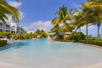 Image de Mariners Club Unit 904, Brand New Completely Remodeled Preferred Partner Listing