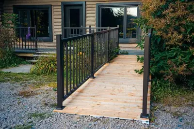 Image de Serene Log Getaway Near Trails w/ Outdoor Hot Tub