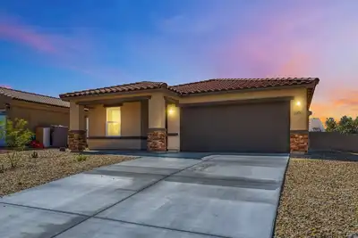 Image de New Build Close to River & Golf!