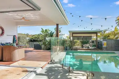 Image de Relaxed Coastal Living - Moments from the Beach