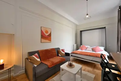 Stylish Studio | Champs-Élysées | Perfect Paris Stay