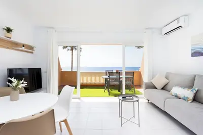 Image de Home2Book Caletillas Oceanview Apt, Terrace & Pool