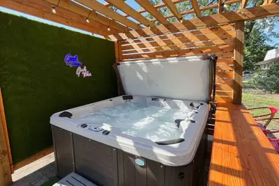 Image de Charming Mpls Escape - Sleeps 14