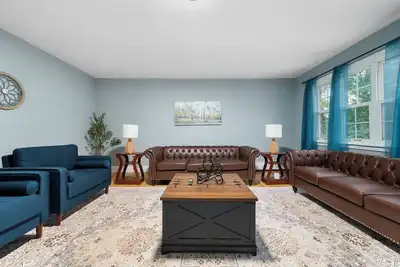 Image de Spacious 3-bedroom apt Near Metro North with WiFi, Ac in Yonkers