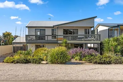 Image de Family Beach house in Middeton, WiFi