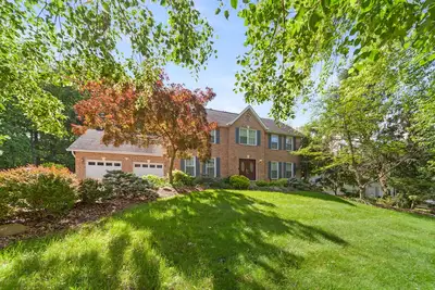 Image de Modern and Spacious 4-bedroom house close to Dc and National Harbor