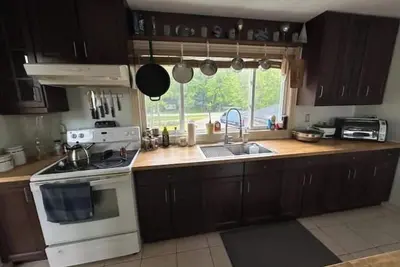 Image de Coboconk Cottage First & Second