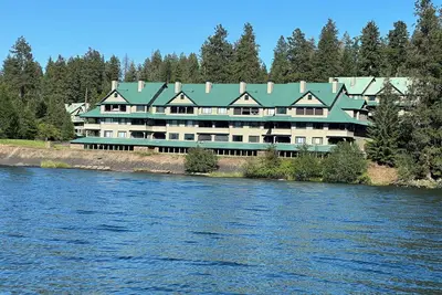 Image de Fireworks, Lake Access, Boat Mooring Option - 3-bedroom unit Lake Coeur d'Alene