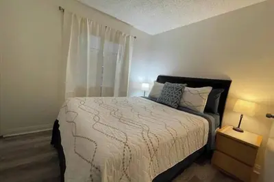 Image de Four bedroom home, Spacious, Business class