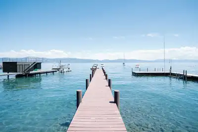 Image de New Rental! Stunning lakefront views and private pier at Sunset Shores Lakefront in Carnelian Bay