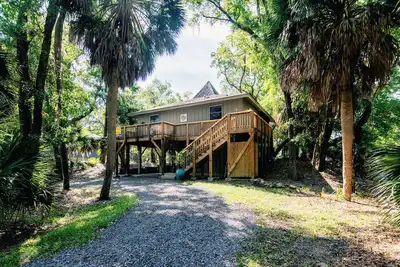 Image de Beach Hut Cottage | Pet-Friendly 3br Edisto Beach Vacation Rental | Easy Walk to the Beach
