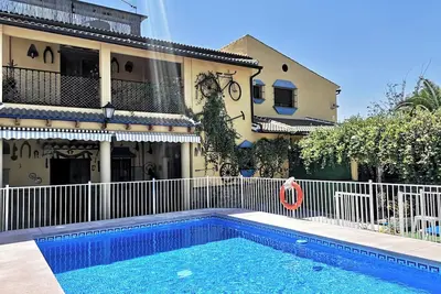 Image de Homerez - Villa spacieuse avec piscine Ă Palenciana