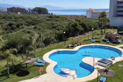 Image de Homerez - Appartement confortable à Manilva, 80m², piscine