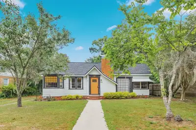 Image de Oakview - Close to Uf & Downtown