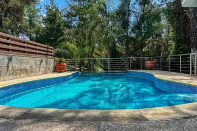Image de Charmante villa à Moniatis, Chypre - Piscine et jardin privés