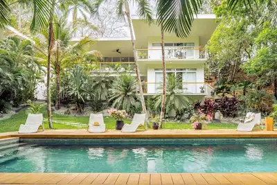 Image de Sukha Residence | Namaste Oasis by FĹŚKL