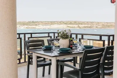 Image de This apartment is a 2 bedroom(s), 2 bathrooms, located in Il-Mellieħa, null.