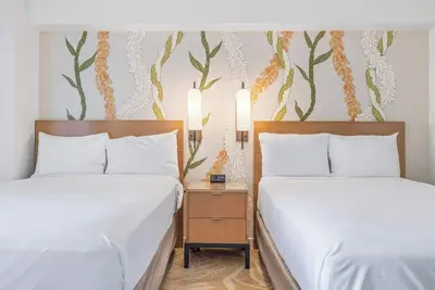 Image de Renovated Incredible Partial Ocean View & Balcony Unit 1901