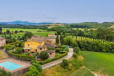 Image de Maison de vacances avec Wifi, climatisation, piscine, Tv, patio, vue panoramique, parking