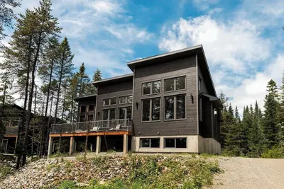 Image de Chalet Ankoay - Détente, Ski<a 10min & Spa Privé