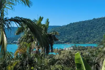 Image de Perfectly positioned 2-bed, 2-bath home, moments from iconic Airlie Beach