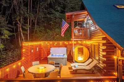 Image de Cherokee Cabin / Hot Tub / Pet Friendly