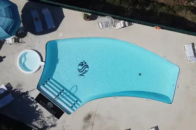 Image de 2 Bedroom Schooner Bay Condo with Pools, Ac, Generator & Close to the Beach